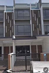 Kismis Residence (D21), Terrace #559900951